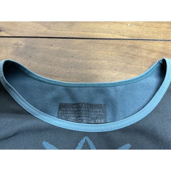 Athleta Seamless Long Sleeve Green Top Size XS - Picture 6 of 9